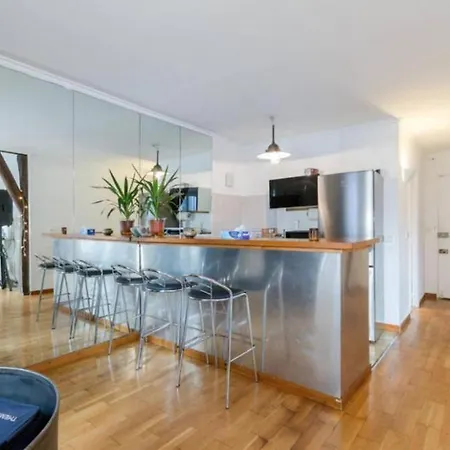 Centre Vavin2 Apartment